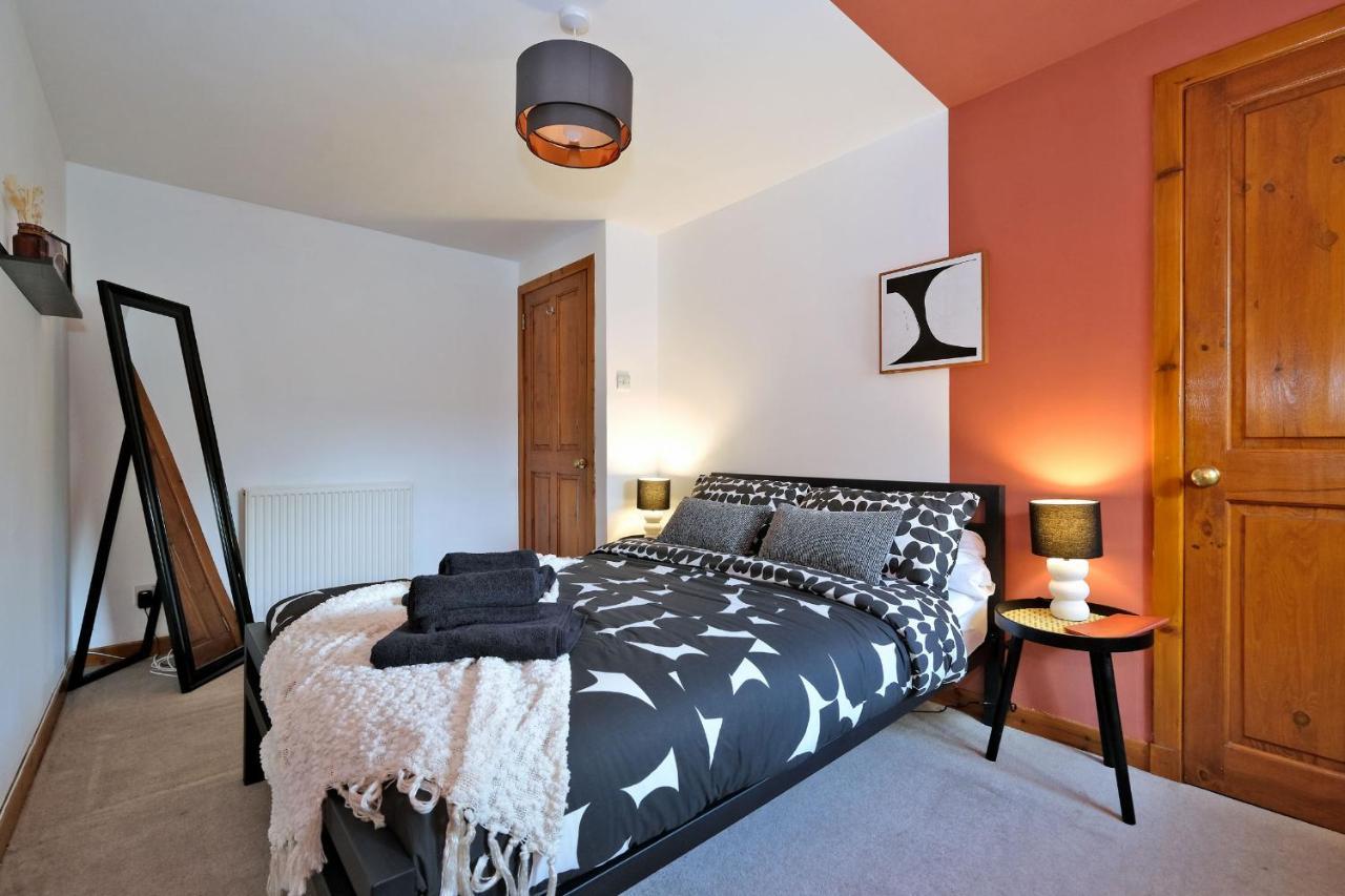 Sensational West End Living With Bicocca