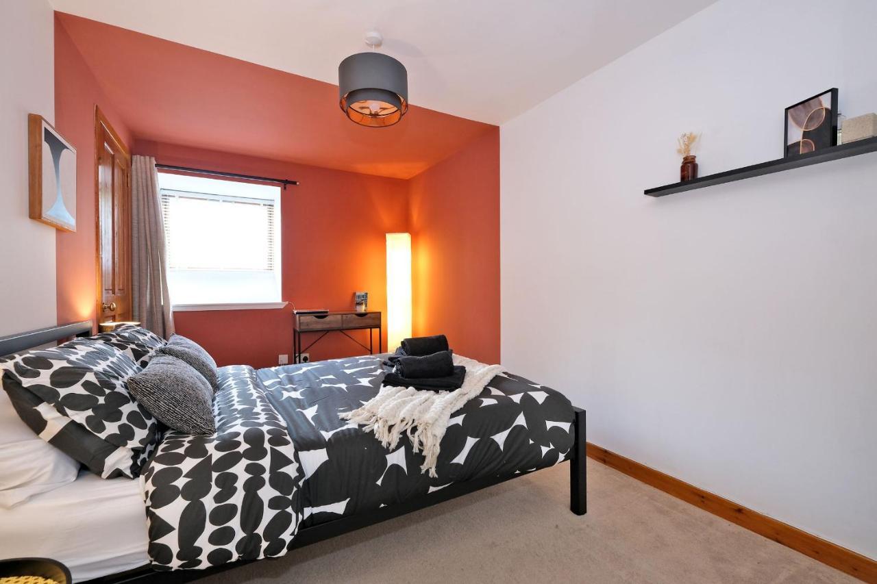 Sensational West End Living With Bicocca