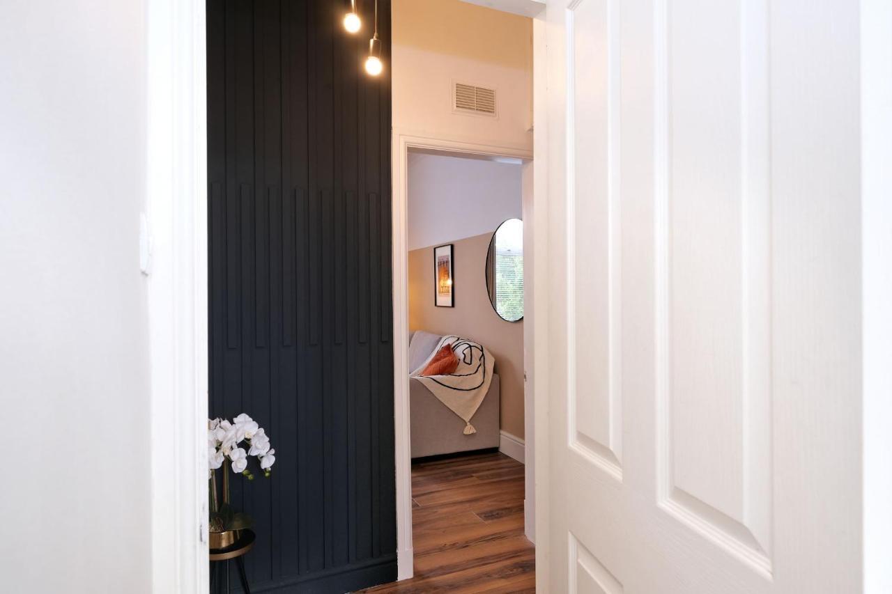 Sensational West End Living With Bicocca * Aberdeen