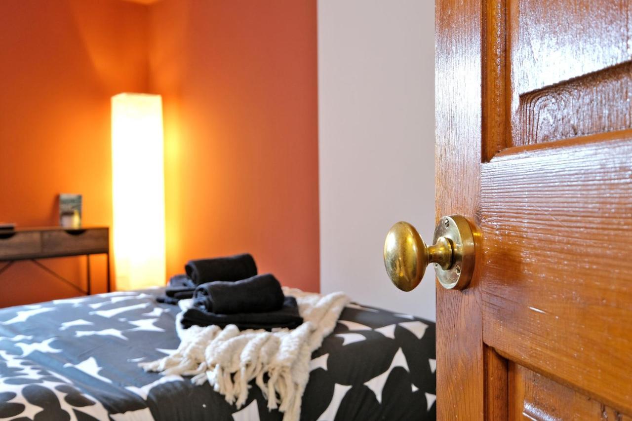 Sensational West End Living With Bicocca